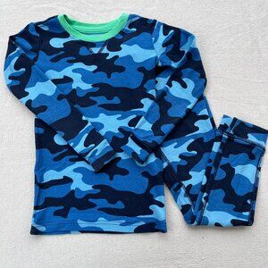 Primary Organic Long-Sleeve PJ Top & Bottoms, "Blueberry Camo," Size 4-5, GUC